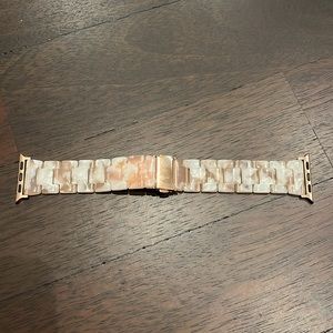 *NWOT* Apple watch band